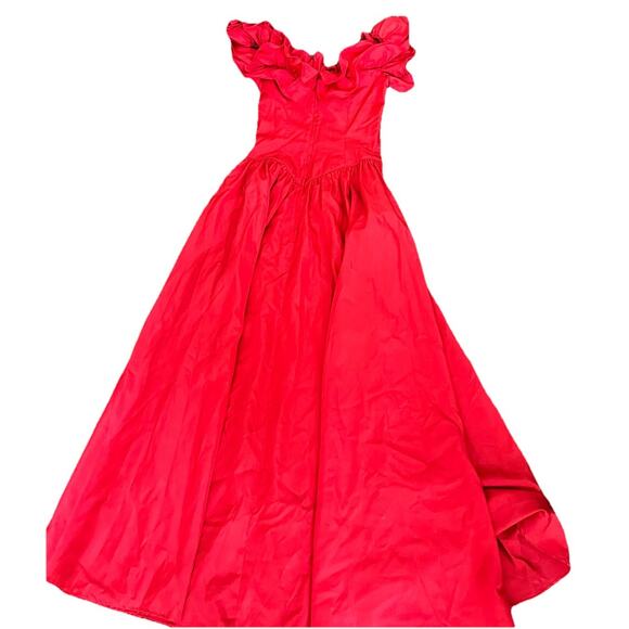 VTG ILGWU UNION MADE FORMAL RED SATIN DRESS Size 6 - Picture 2 of 6